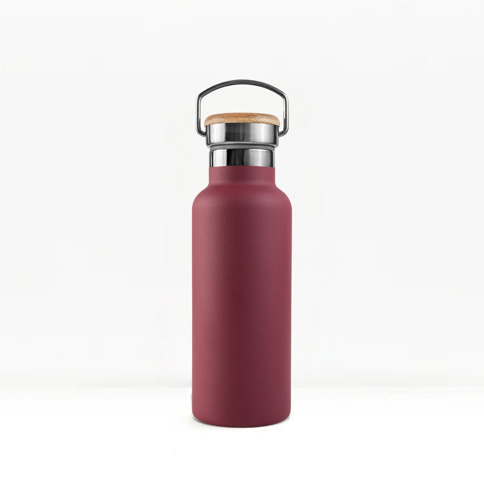 bambaw stainless steel water bottle insulated in red colour 500ml on white background