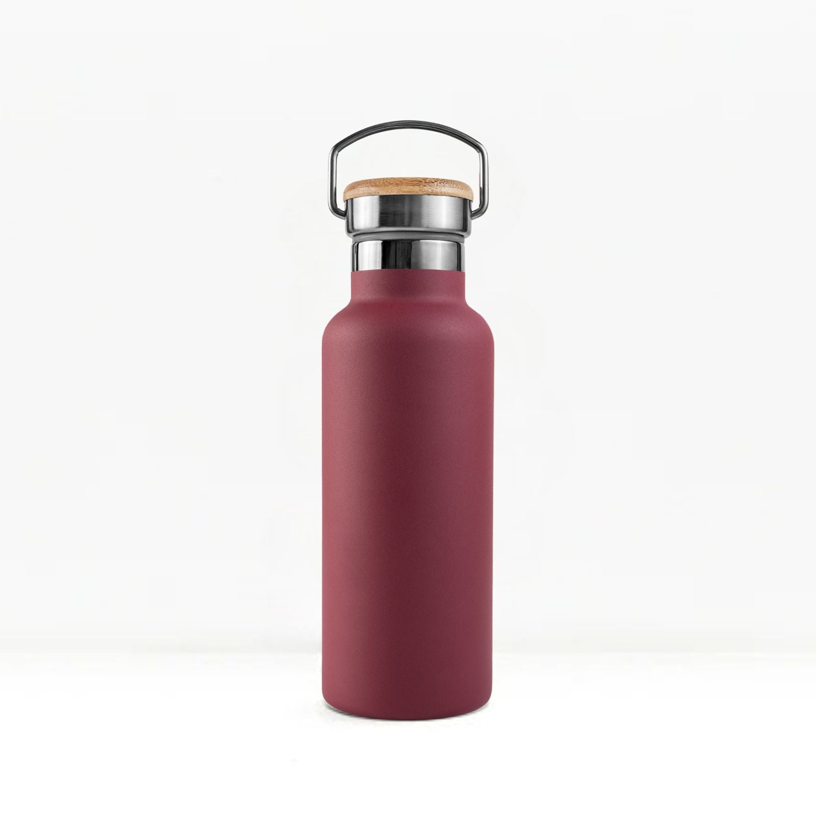 bambaw stainless steel water bottle insulated in red colour 750ml on white background