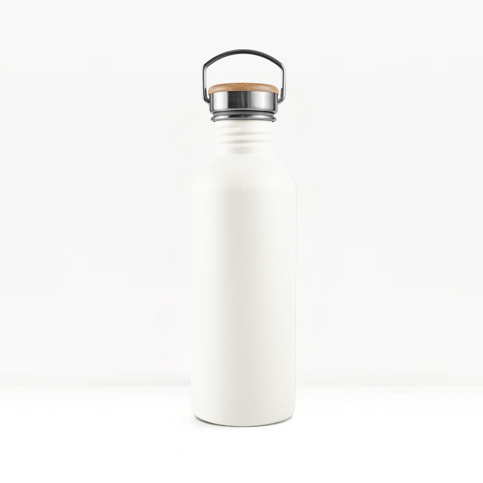 bambaw stainless steel water bottle non-insulated in white colour 500ml on white background